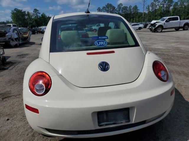 2010 Volkswagen New Beetle