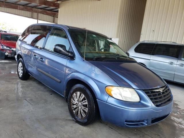 2007 Chrysler Town & Country LX