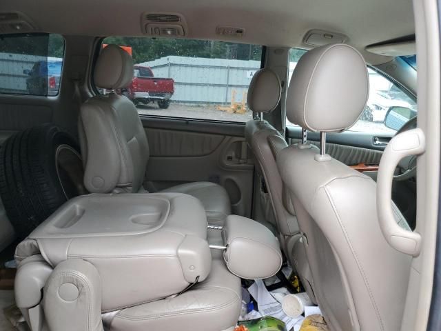 2008 Toyota Sienna XLE