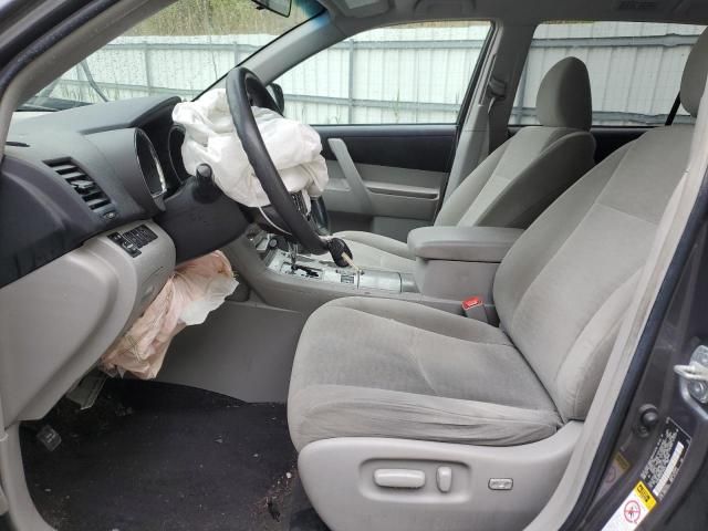 2013 Toyota Highlander Base