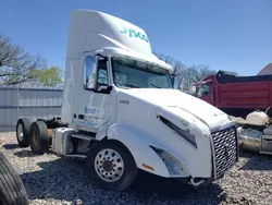 Salvage cars for sale from Copart Avon, MN: 2019 Volvo VN VNL