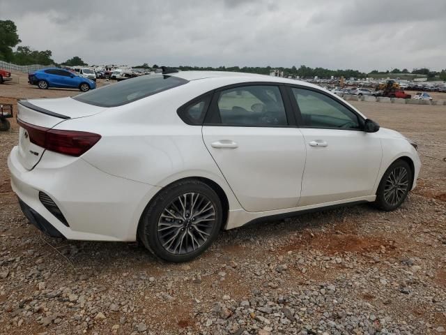 2022 KIA Forte GT Line