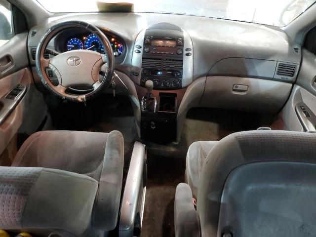 2006 Toyota Sienna CE