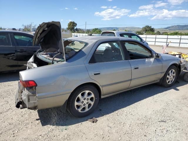 1997 Toyota Camry LE