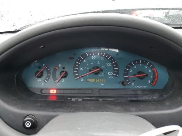 2002 Mitsubishi Galant DE