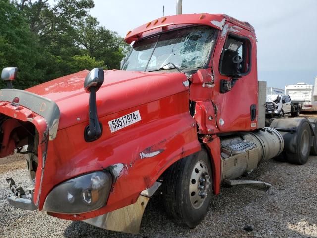 2016 Freightliner Cascadia 125