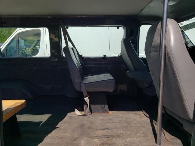 2004 Ford Econoline E250 Van