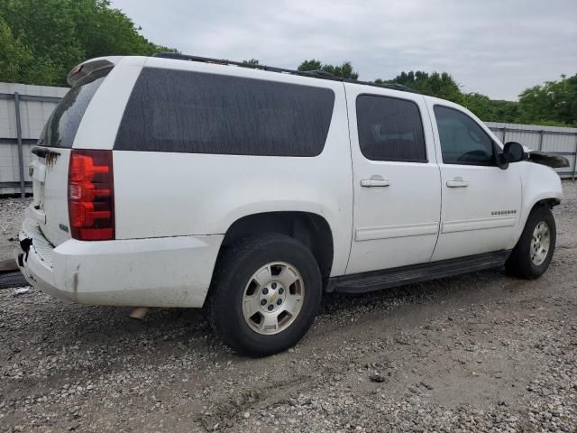 2011 Chevrolet Suburban C1500  LS