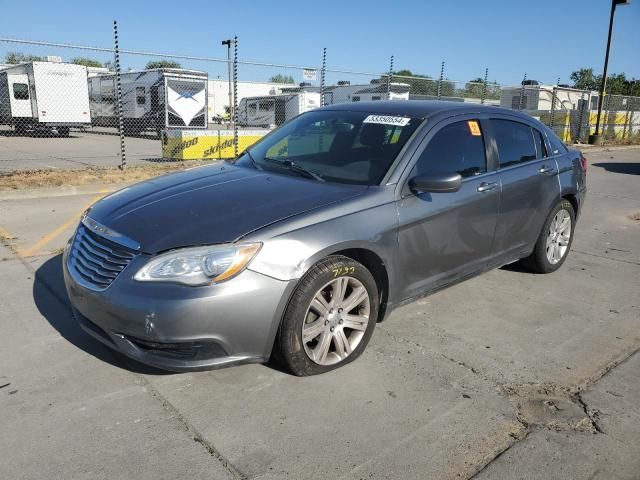 2013 Chrysler 200 Touring