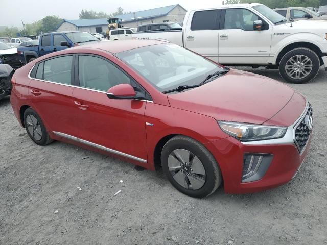 2020 Hyundai Ioniq SE