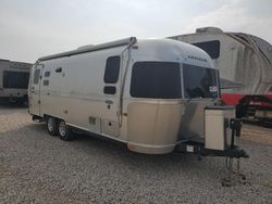 Salvage trucks for sale at New Braunfels, TX auction: 2012 Airstream Flying CLO