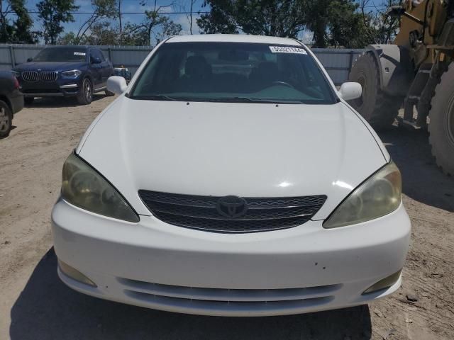 2004 Toyota Camry LE