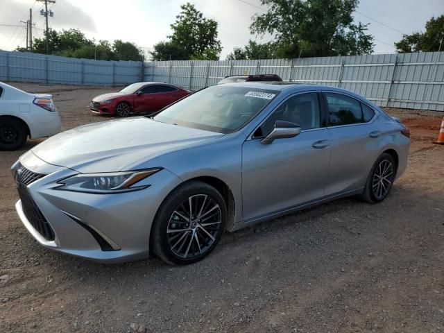 2023 Lexus ES 300H Base