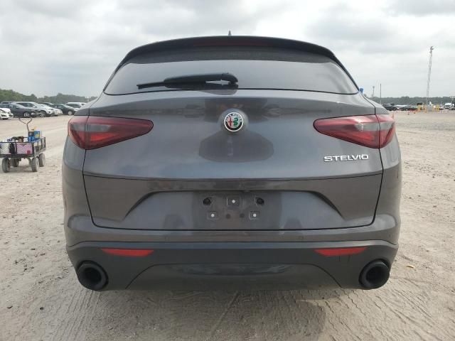 2022 Alfa Romeo Stelvio