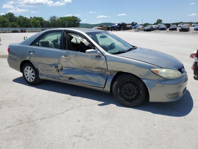 2005 Toyota Camry LE