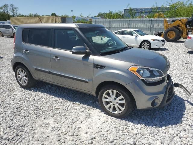 2013 KIA Soul +