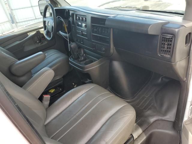 2015 Chevrolet Express G2500