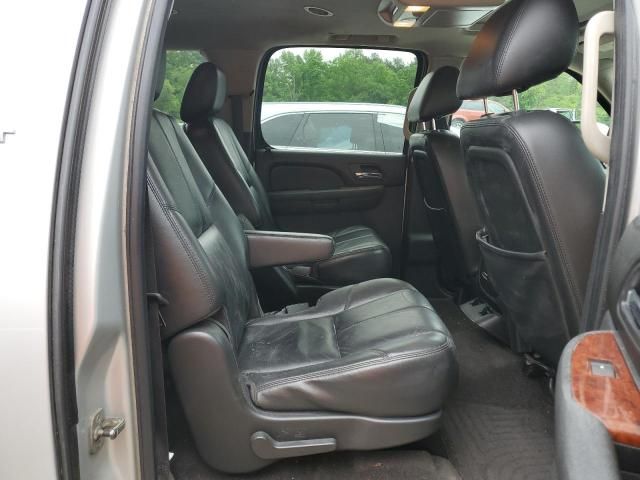 2011 GMC Yukon XL K1500 SLT