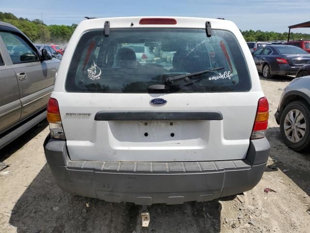 2005 Ford Escape XLS
