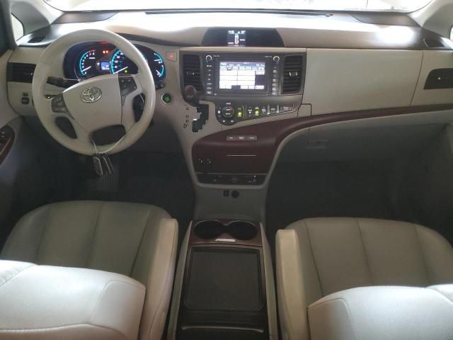 2013 Toyota Sienna XLE