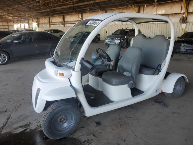 2002 Generac Golf Cart