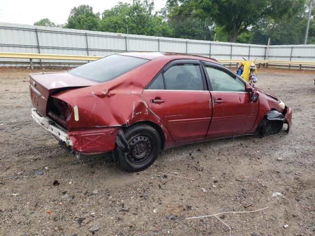 2005 Toyota Camry LE