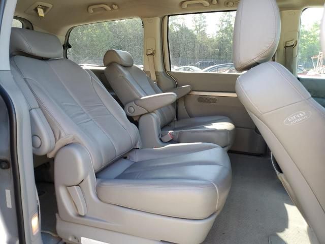 2007 Hyundai Entourage GLS