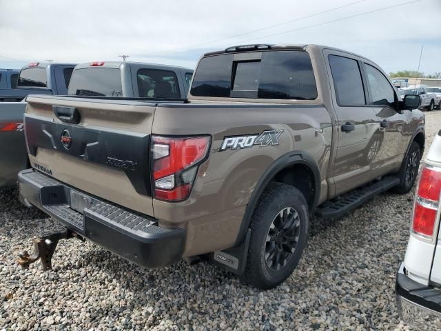 2021 Nissan Titan SV