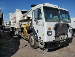 Salvage cars for sale from Copart Phoenix, AZ: 2019 Peterbilt 520