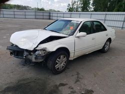 Vehiculos salvage en venta de Copart Dunn, NC: 2000 Toyota Camry CE