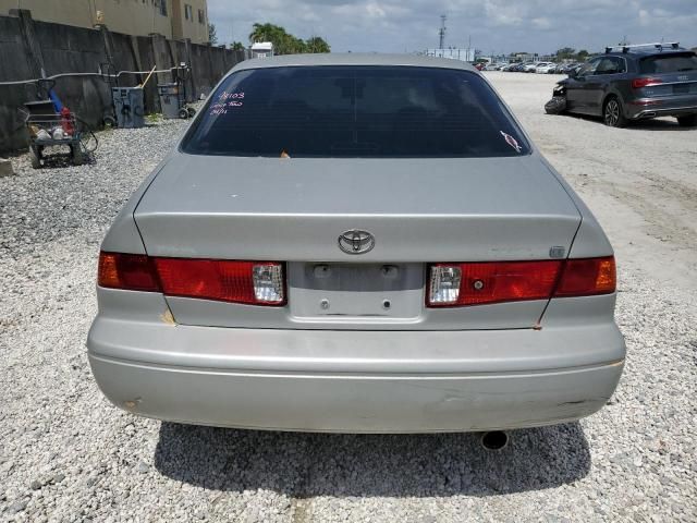 2000 Toyota Camry CE