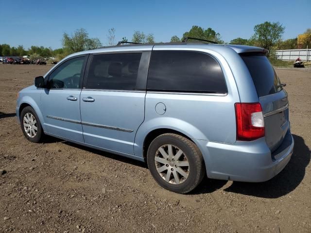 2013 Chrysler Town & Country Touring