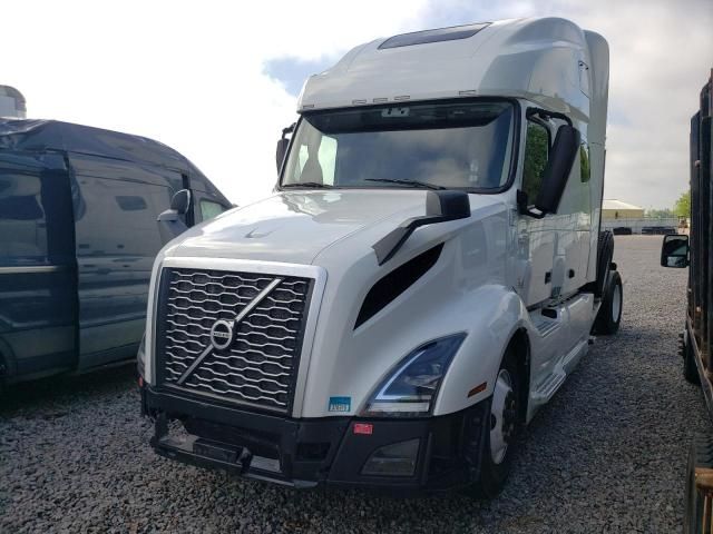 2023 Volvo VN VNL