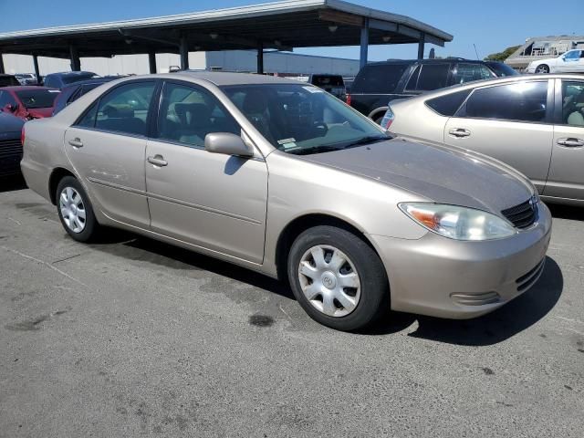 2004 Toyota Camry LE