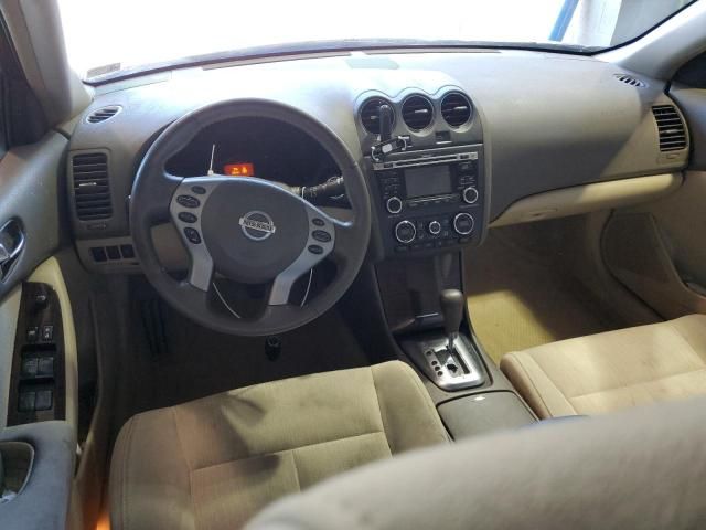 2010 Nissan Altima Base