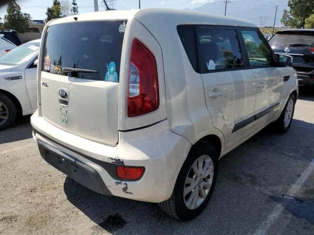 2013 KIA Soul +