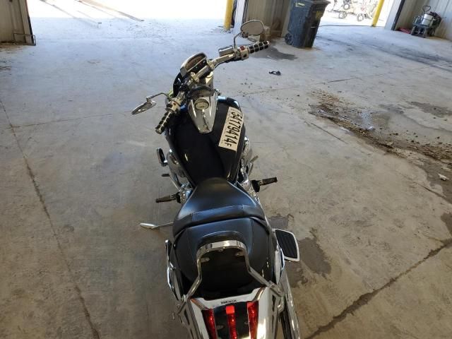 2006 Suzuki M109R / VZR1800 K6