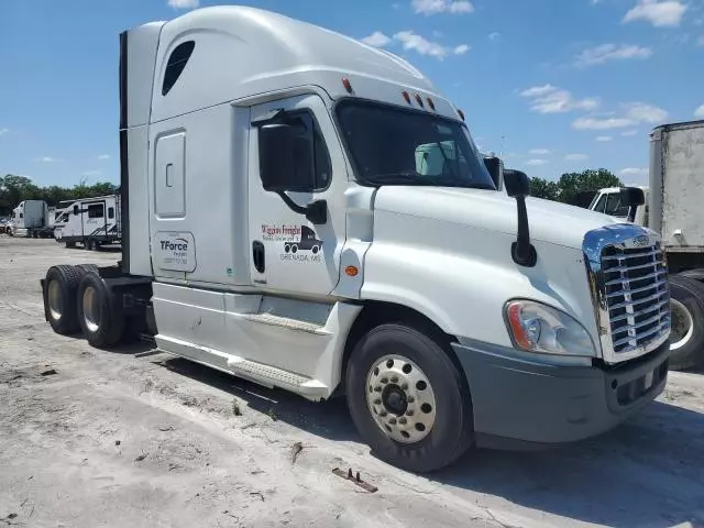 2016 Freightliner Cascadia 125