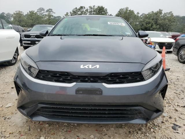 2022 KIA Forte FE