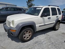 4 X 4 for sale at auction: 2004 Jeep Liberty Sport