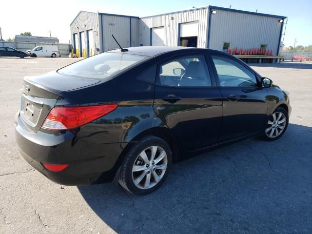 2012 Hyundai Accent GLS