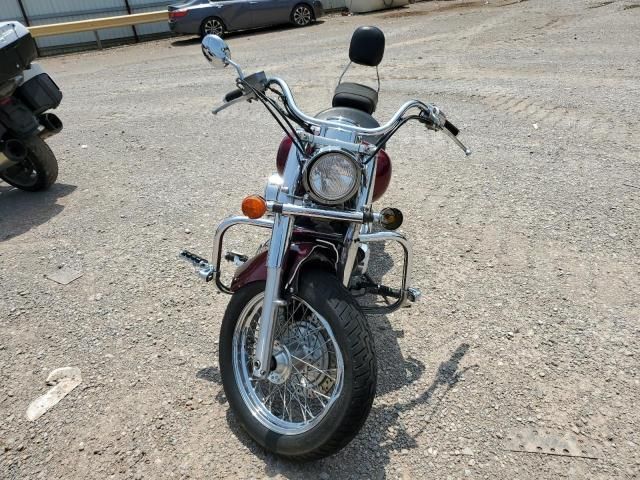 2004 Honda VT750 C