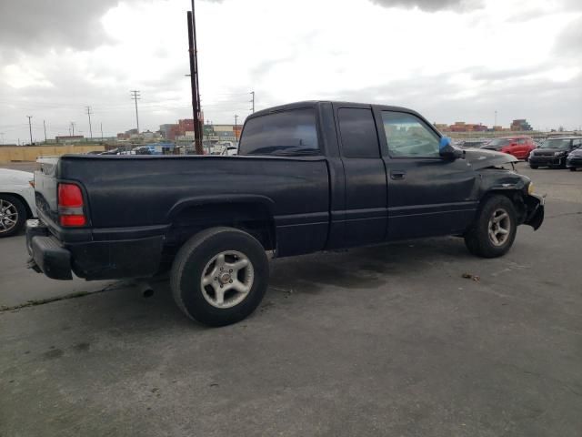 1999 Dodge RAM 1500