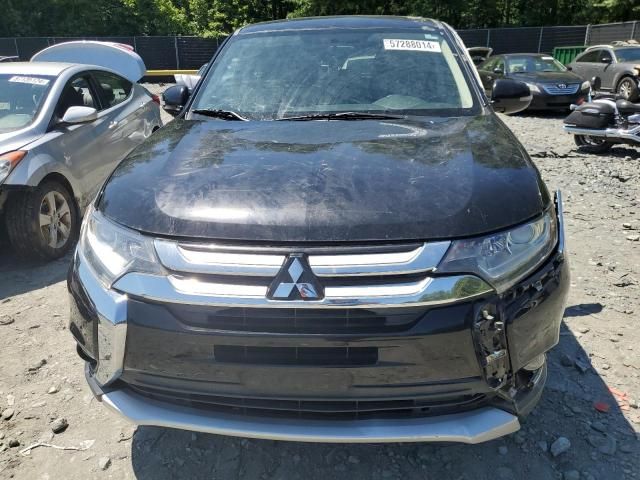 2016 Mitsubishi Outlander SE