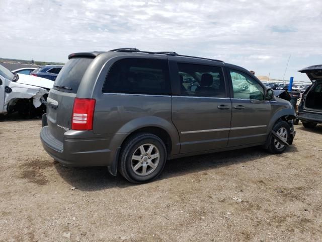 2010 Chrysler Town & Country Touring