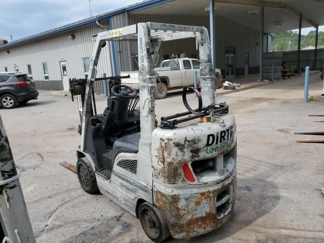 2019 UNI Forklift