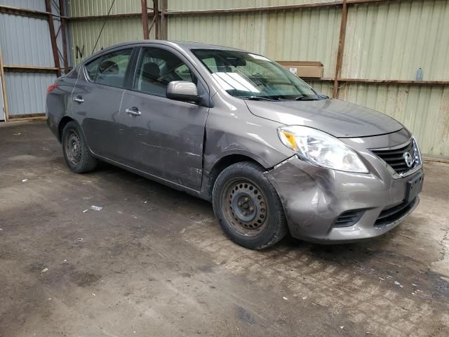 2012 Nissan Versa S