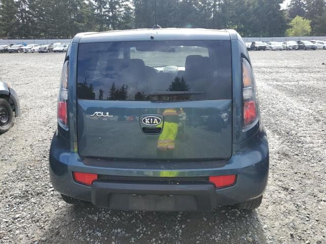 2011 KIA Soul +