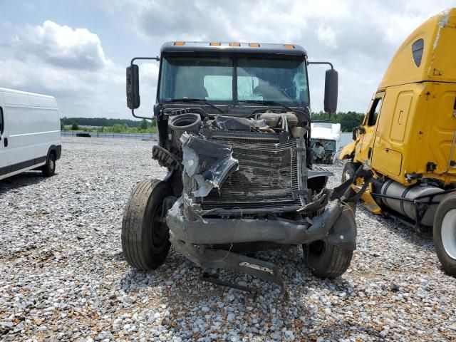 2007 Freightliner Conventional Columbia