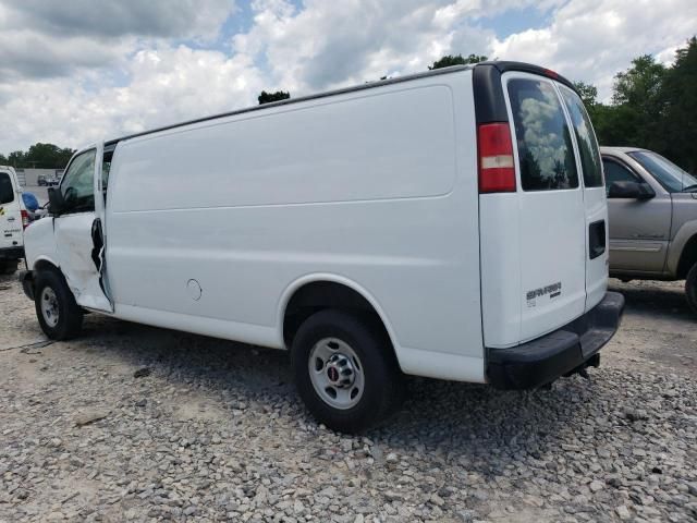 2014 GMC Savana G3500